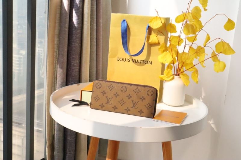Louis Vuitton Wallets